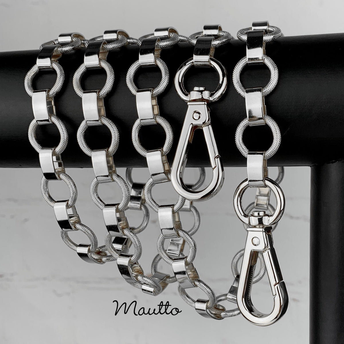 Luxury Chain Wrist Strap - Choose Chain Size and Clip Style Large / Silver-Tone / #14b