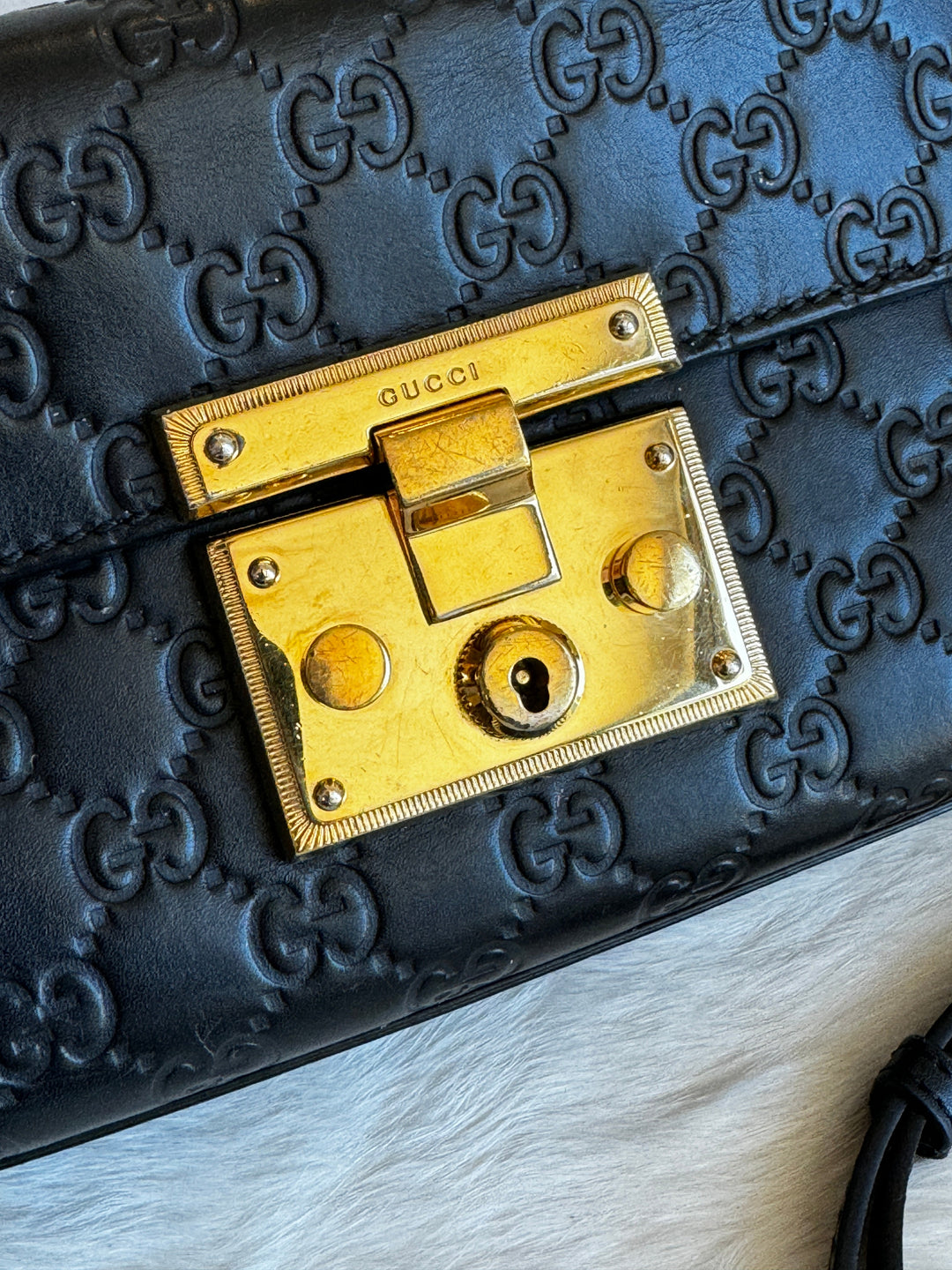 GUCCI Black Guccissima Padlock Mini – Mautto
