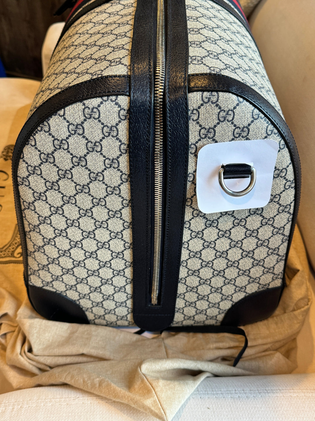 Gucci Savoy Supreme Maxi Duffle Navy – Mautto
