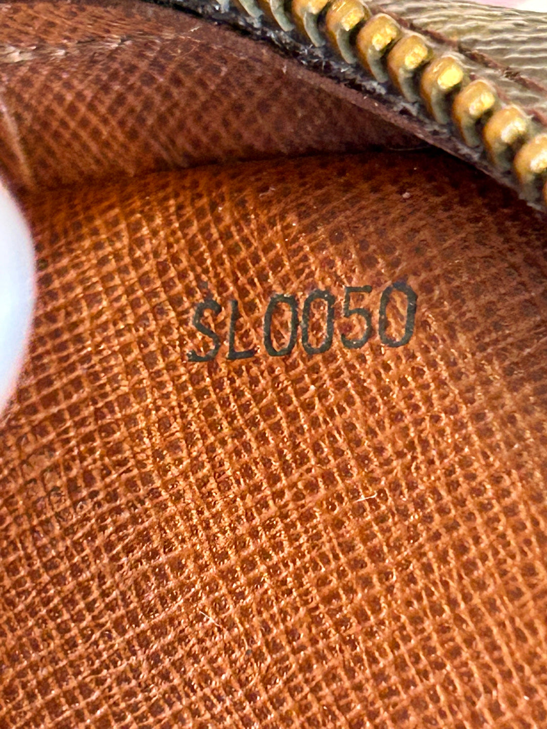 Louis Vuitton Monogram Marly Dragonne GM Clutch – Mautto