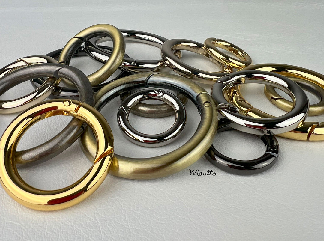 Attachable O-Ring with Spring Gate Opening - Your Choice of 3