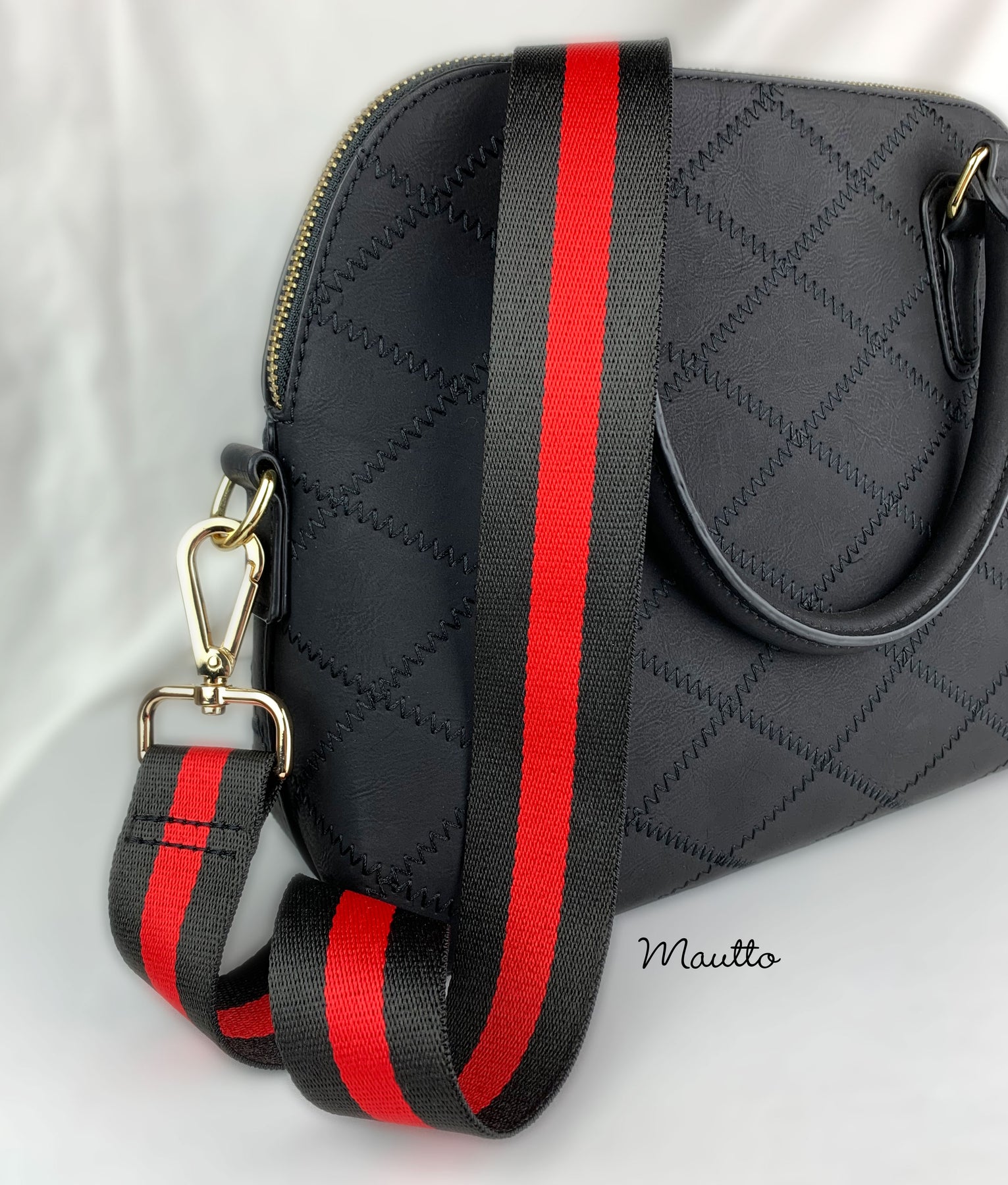 Small GG Messenger - adjustable to be shoulder or crossbody