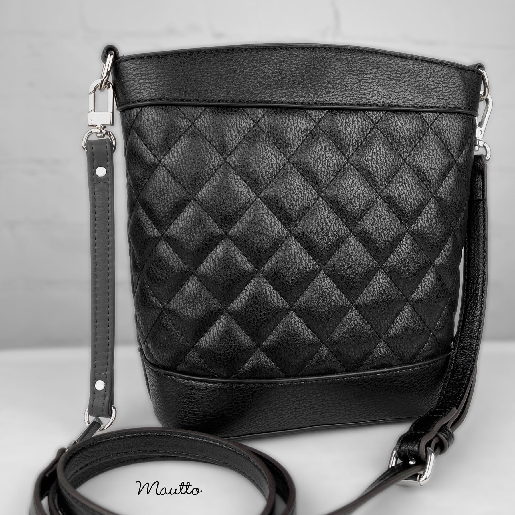 Mautto Petite Leather Crossbody Bag
