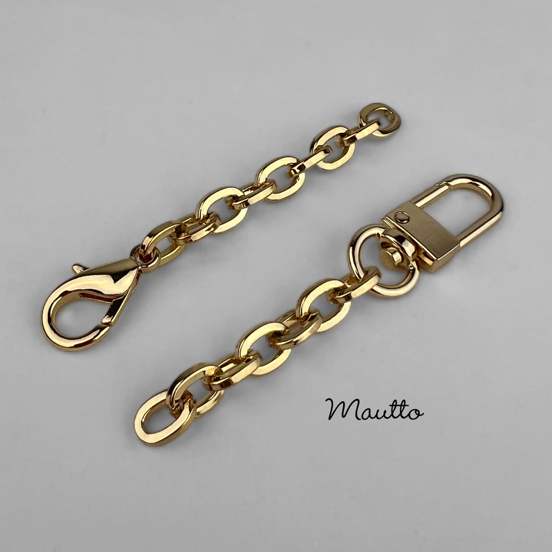 petite-mini-chain-strap-